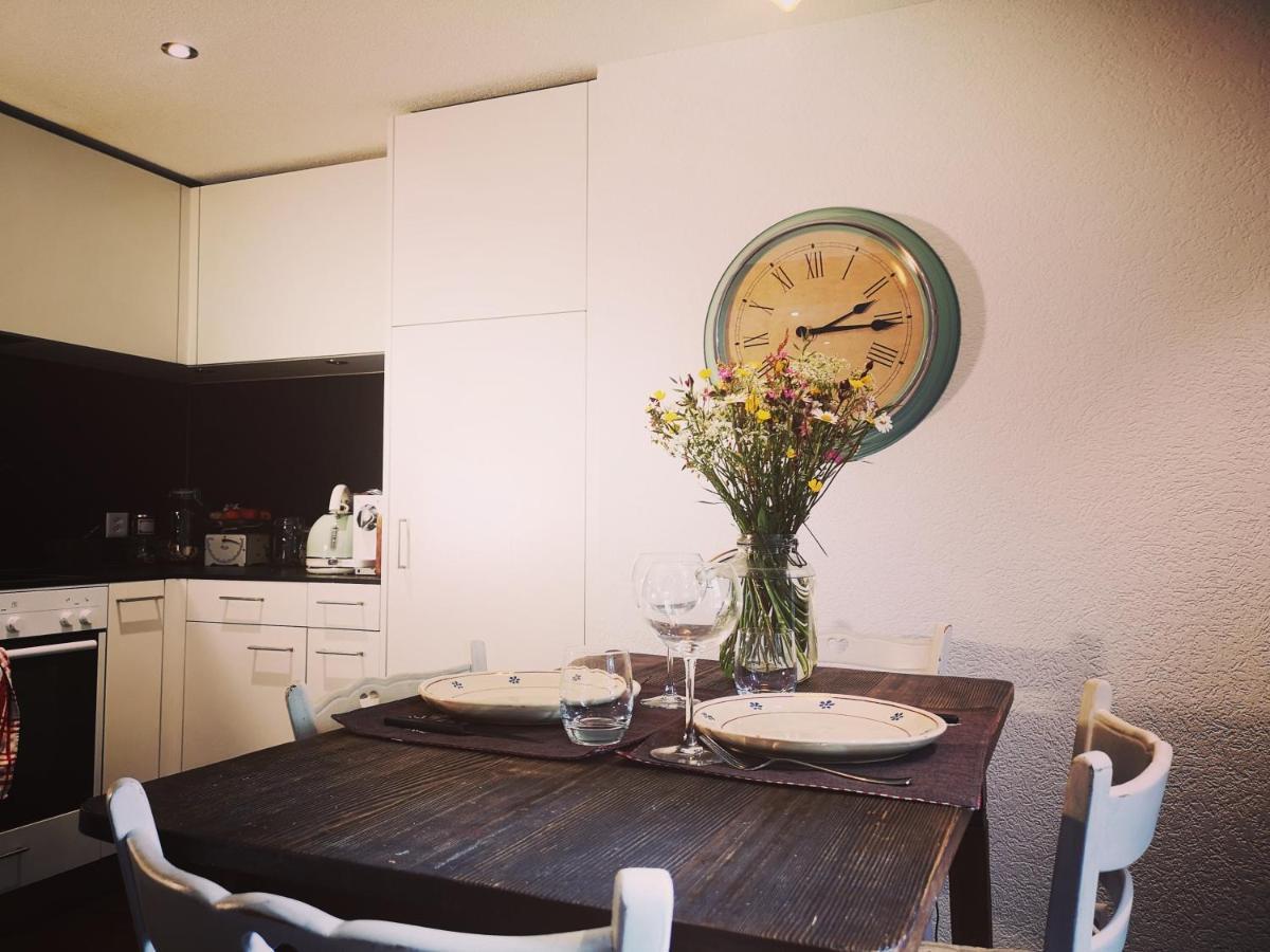 Urchige 2-Zimmerwohnung Matten  Dış mekan fotoğraf